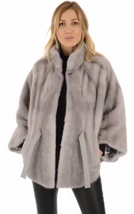 Cape en vison saphire La Canadienne - La Canadienne - Gilets / ponchos / capes Fourrure Gris Clair