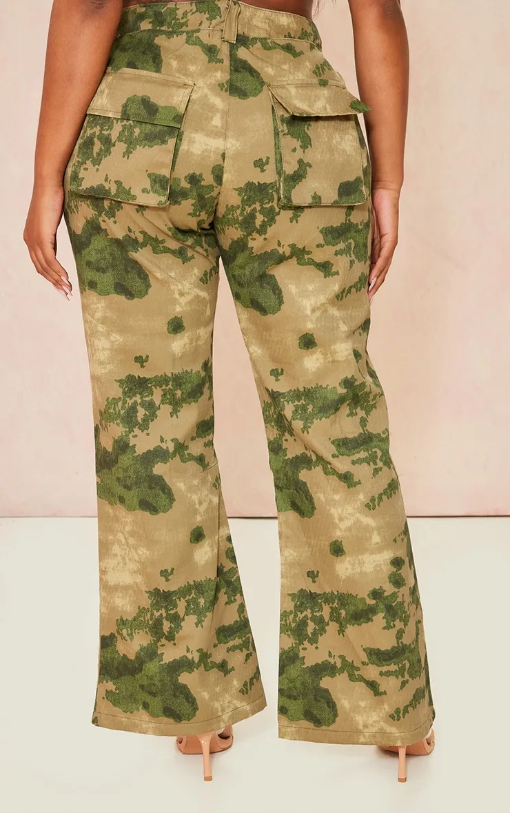 Shape Pantalon cargo vert imprimé camouflage taille haute